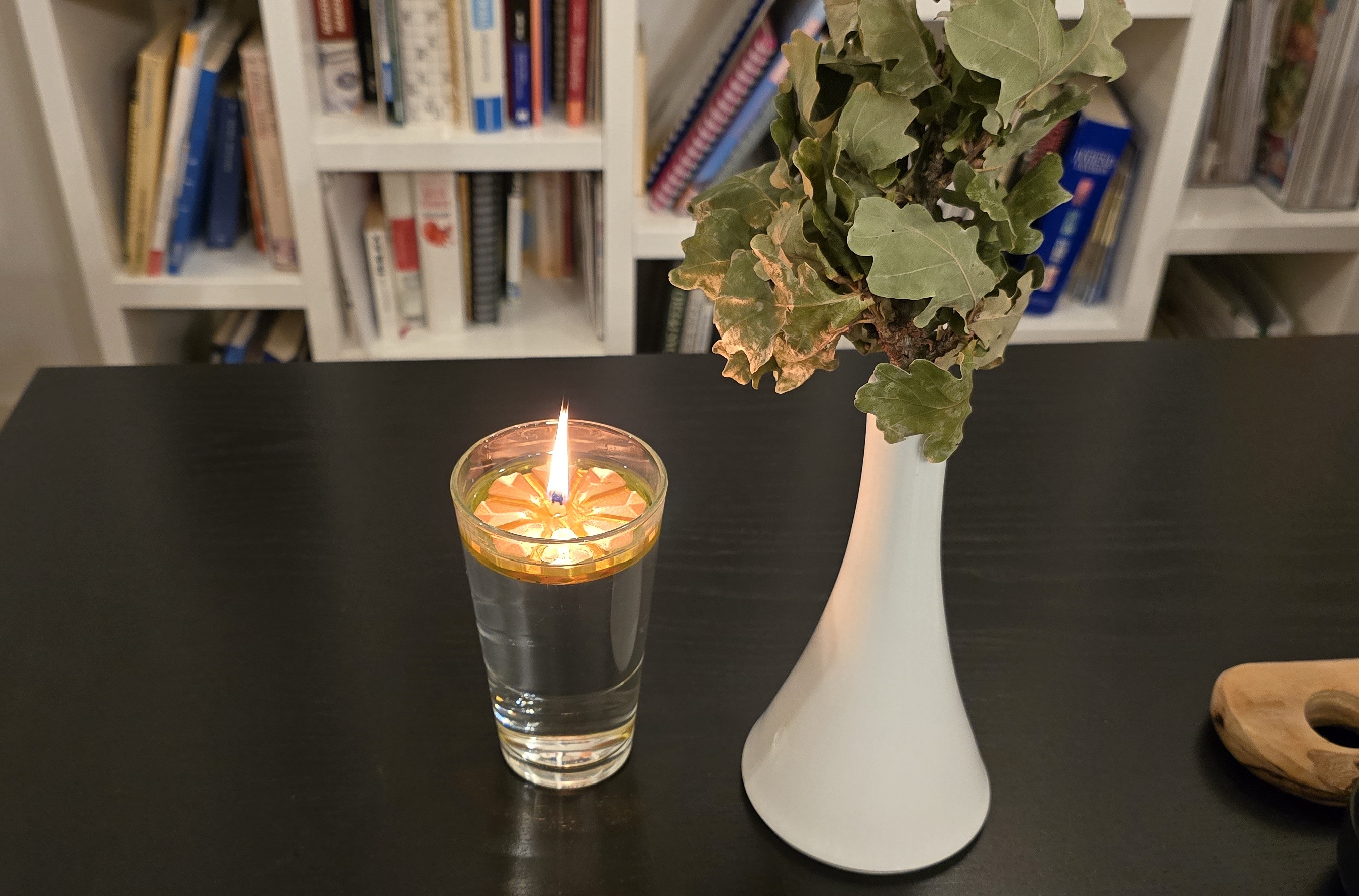 Refillable Floating Oil Candle Holder